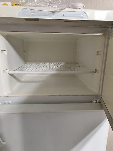 freezer: Холодильник Бирюса, Б/у, Двухкамерный, De frost (капельный), 60 * 165 * — 3