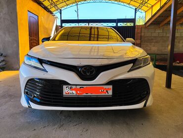 Toyota Camry: 2018 г., 2.5 л, Автомат, Бензин, Седан