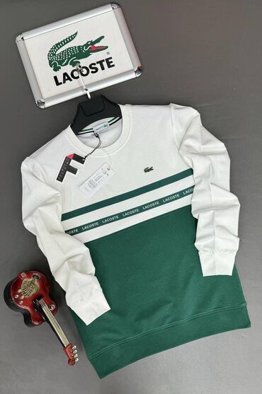 Duksevi: Muski duksevi u Vel. M,L,XXL
Premijum kvalitet
3000 din.
Uvoz Turska — 10