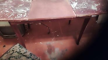 Qonaq otağı dəstləri: Yeni, Jurnal masası, Kredit yoxdur, Rumıniya — 21