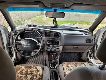 p11: Nissan Primera: 2000 г., 1.8 л, Механика, Седан — 1