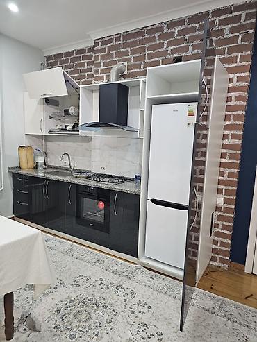 Долгосрочная аренда домов: 210 м², 7 комнат, Балкон застеклен, Бронированные двери, Утепленный — 7