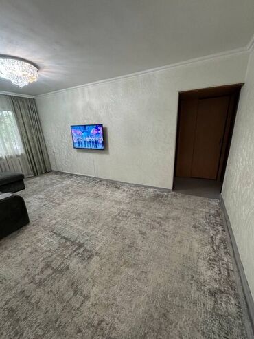 105 серия квартир 3 комнатная: 3 комнаты, 58 м², 104 серия, 1 этаж, Евроремонт