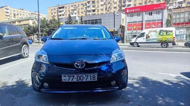 saipa azerbaijan satis merkezi: Toyota Prius: 1.8 l | 2012 il Hetçbek