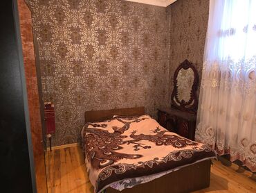 qarayevde 2 otaqli kiraye evler: 40 kv. m, 1 otaqlı