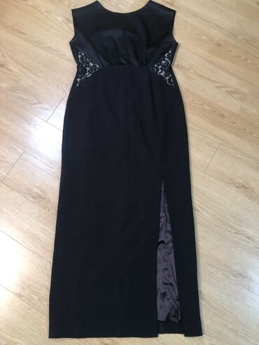 crna haljina sa dugim rukavima: L (EU 40), XL (EU 42), bоја - Crna, Drugi stil, Kratkih rukava