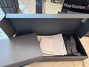 PS5 (Sony PlayStation 5): Sony PlayStation 5 Digital Edition – Limited Edition — 7