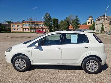 peda gp 50: Auto prodajem zbog kupovine veceg automobila. Auto registrovan do — 2