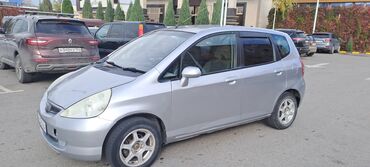 Honda: Honda Fit: 2002 г., 1.3 л, Вариатор, Бензин, Хэтчбэк