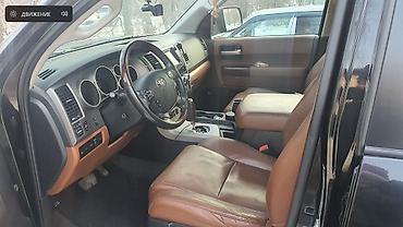 sequia: Toyota Sequoia: 2011 г., Автомат, Бензин, Внедорожник — 2