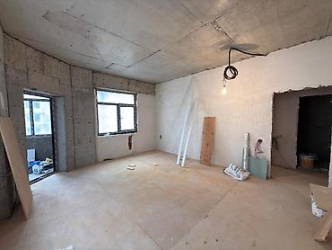 Yeni tikili: Satılır 2 otaqlı yeni tikili 93 m², Şah İsmayıl Xətai m. Kateqoriya — 4