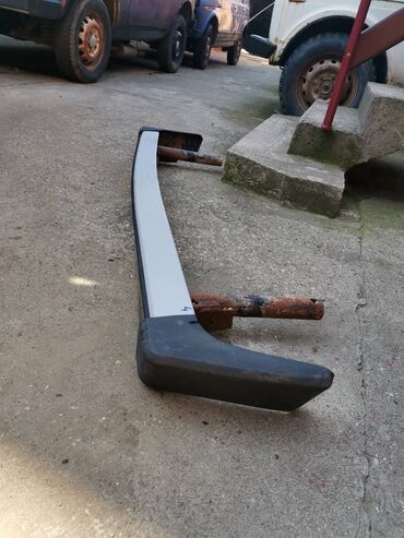 Auto delovi: Zadnji branik Lada 2121,21213,21214 Niva br.4. Polovnan, ocuvan — 4