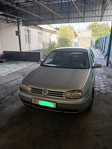 на жетту: Volkswagen Golf: 2002 г., 2 л, Автомат, Бензин, Хетчбек — 4