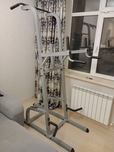 Nərdlər: 1100 azn alınıb, 500 azn satılır. "Body Solid" Trenajor, turnik, brus