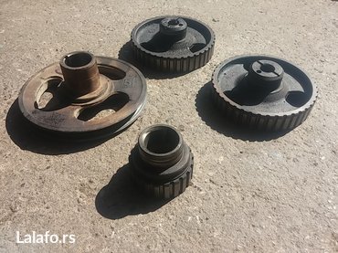 Auto delovi: Remenice za zupčasti kaiš Lada 2105,2107 Riva, Lada Karavan, motor — 8