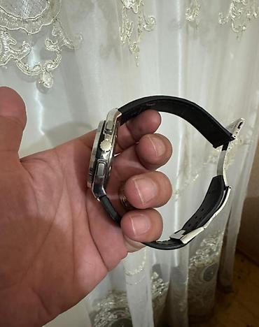 böyük bədən qadın donları: Hublot Geneve kişi qol saatı barter var - Klassik Hublot dizaynı — 4