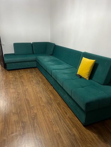 диван угловой кожаный: Угловой диван, цвет - Зеленый, Новый
