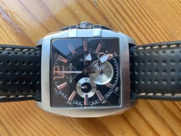 часы дешевые: Продаю часы бренда Festina, хронограф, кварц, в полном комплекте. В