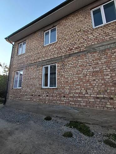 бир: Сдаётся кирпичный дом с большой площадью под ПСО. С возможностью — 1