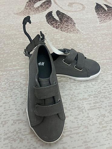 обув: Детская обувь H&M — несколько моделей и расцветок. Размер: 30, на — 2