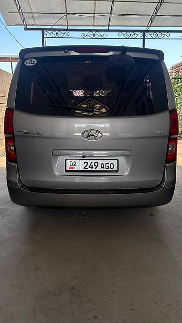 6 2: Hyundai H-1: 2018 г., Автомат, Минивэн — 5