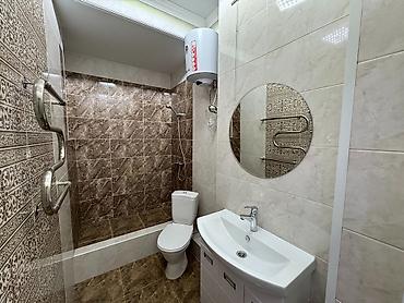 12: 1 комната, 44 м², 12 мкр Элитка, 5 этаж, Евроремонт — 9