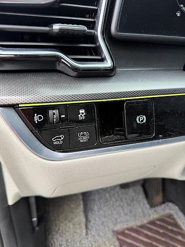 спортивный вариатор: Kia Sportage: 2022 г., 1.6 л, Автомат, Гибрид, Кроссовер — 7