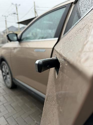 JMEV: JMEV EX5: 2019 г., Автомат, Электромобиль, Кроссовер — 7