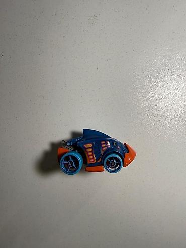 senedsiz masinlar: Hot wheels masini 2009 il.teze making ancaq tejerlerin kraskasi biraz — 2