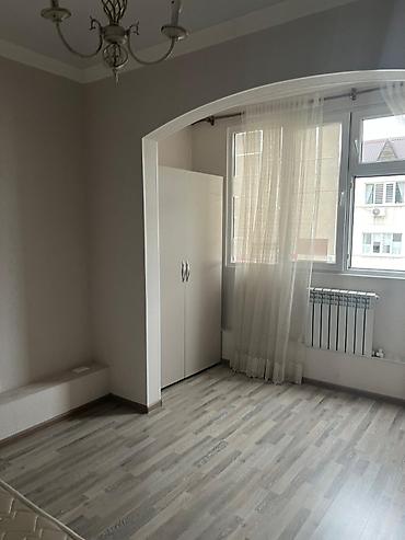 106 серия: 3 комнаты, 83 м², Кок-Жар ж/м 106 серия улучшенная, 8 этаж, Евроремонт — 10