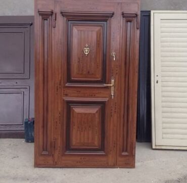 Giriş qapıları: Ofis üçün Yeni Giriş qapısı Zamok ilə, Pulsuz quraşdırma, Ünvandan götürmə, Pulsuz çatdırılma, Ödənişli çatdırılma — 7