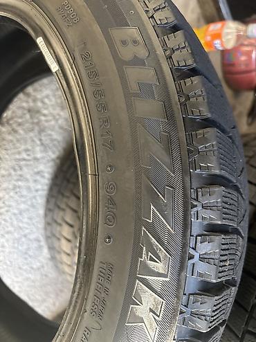 55: Шины 215 / 55 / R 17, Зима, Б/у, Пара, Легковые, Япония, Bridgestone — 4