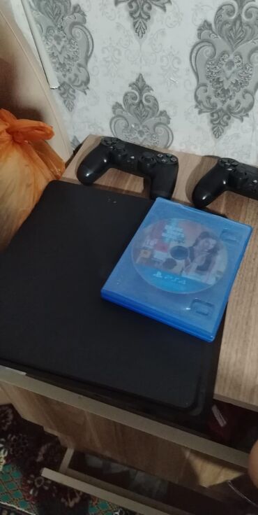 Digər oyun və konsollar: PS4 (Sony Playstation 4)