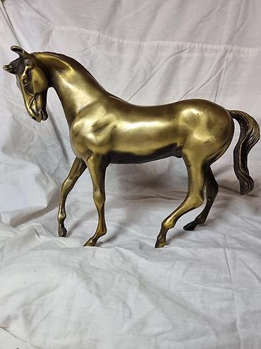 Статуэтки: Бронзовая «Лошадь» Статуэтка. СОСТОЯНИЕ ОТЛИЧНОЕ. ЦАРАПИН — 4