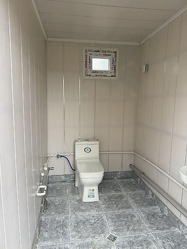 Konteynerlər: Konteyner tipli sanitar qovşağı – 4 bölməli modul WC - Sənaye tipli — 3