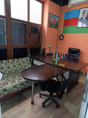 ofis dəsti: Sumqayıt şəhər 17-ci mkr Dan ulduzu restoranının yanında, qabağında