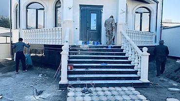 Фасадные работы: Гранит гранит мрамор балясина гранит Облицовка фасадов и цоколей — 12