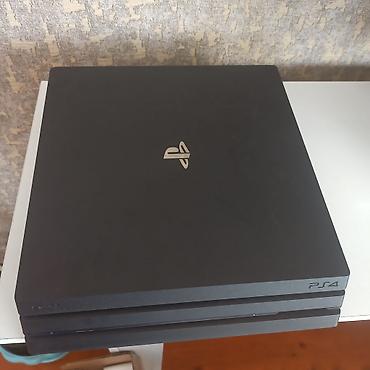 Продам Sony PlayStation 4 Pro 1TB, модель CUH-7208B — 3-я, последняя