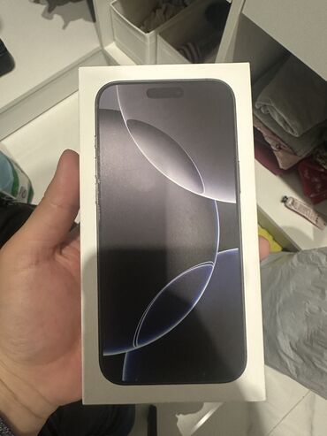 Apple iPhone: IPhone 16 Pro Max, Новый, 512 ГБ, Black Titanium, Зарядное устройство, Кабель, Коробка