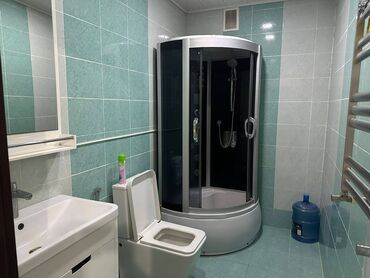 Uzunmüddətli kirayə mənzillər: Gənclik parkına piyada 3-4 dəqiqəlik, Həzi Aslanov metrosuna isə 10 — 5