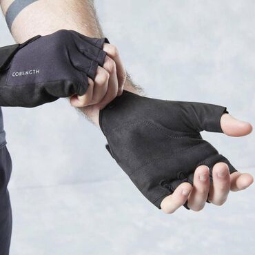 фитнес перчатки: Перчатки для фитнеса - черные - 100 Эта перчатка была разработана