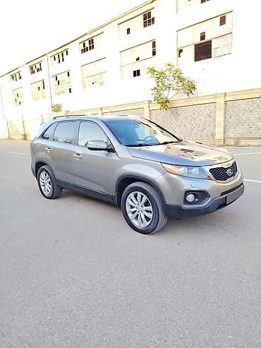 Продажа авто: Kia Sorento: 2 л | 2010 г. Внедорожник — 6