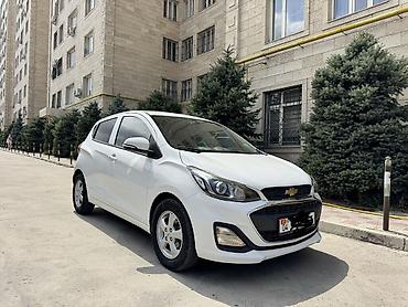 Chevrolet Spark: 2020 г., 1 л, Вариатор, Бензин, Хэтчбэк