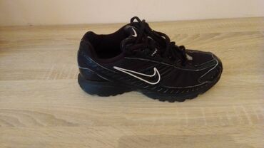 Muška obuća: Patike"Nike running"
Br.39