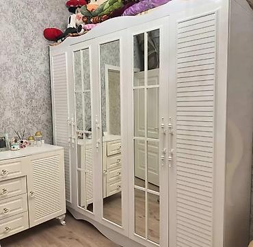 İşlənmiş, 5 qapı, Güzgülü, Ağ, Taxta, Açılan, Düz dolab lalafo.az -da İşlənmiş, 5 qapı, Güzgülü, Ağ, Taxta, Açılan, Düz dolab