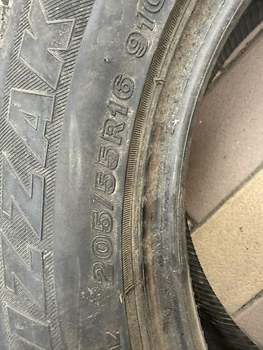 Шины: Зимняя шина Bridgestone Blizzak Revo 1 - Размер: 205/55 R16 -90% — 3