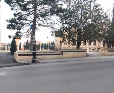 Həyət evləri və villaların satışı: 5 otaqlı, 200 kv. m, Orta təmir — 2