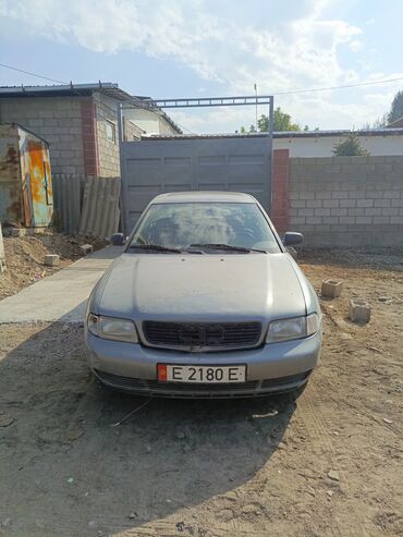 Audi: Audi 100: 1995 г., 1.6 л, Механика, Бензин, Седан