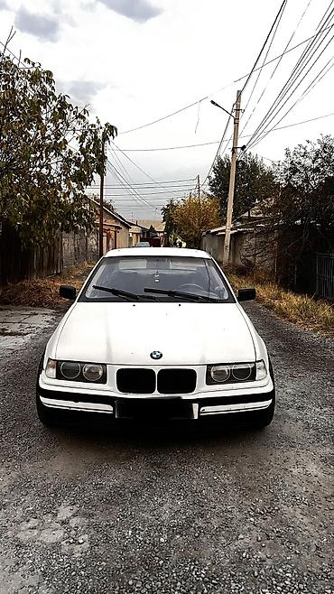 BMW: BMW 3 series: 1991 г., 1.6 л, Механика, Седан — 1