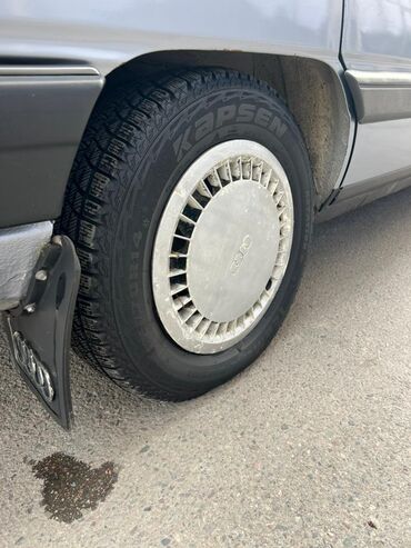 Audi: Audi 100: 1988 г., Механика, Бензин, Седан — 8